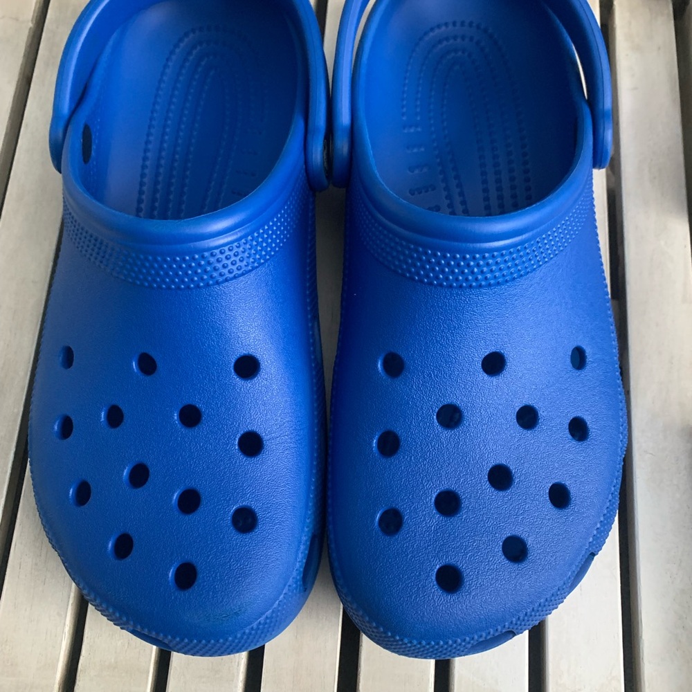 CROCS Classic Blue Clogs